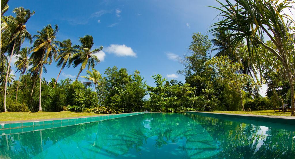 Pj'S Villa Hikkaduwa Bagian luar foto